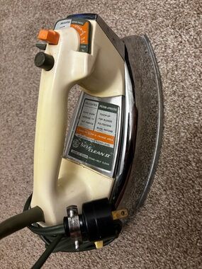 Vintage GE Self Clean II Steam Dry Iron 1100W General Electric Made USA TESTED